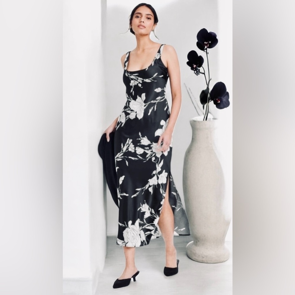 ✨A New Day Maxi Slip Dress XL – Black Satin w/ White Orchid Floral Print✨🌹